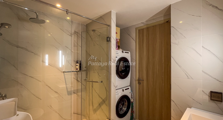 For sale 2 bedrooms condo in Bang Lamung, Chonburi