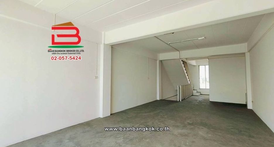 For sale 4 bedrooms retail Space in Bang Bua Thong, Nonthaburi