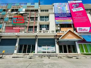 Gewerbefläche zum Kauf mit 4 Zimmer in Bang Bua Thong, Nonthaburi