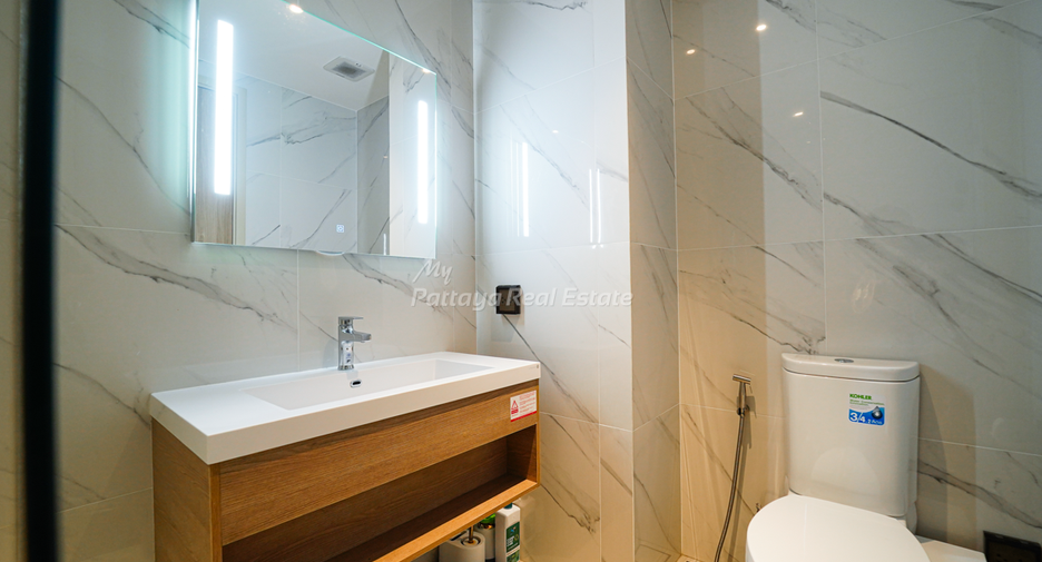 For sale 1 bed condo in Bang Lamung, Chonburi