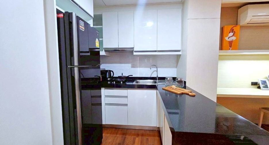 À louer 1 chambre appartement avec services à Khlong Toei, Bangkok
