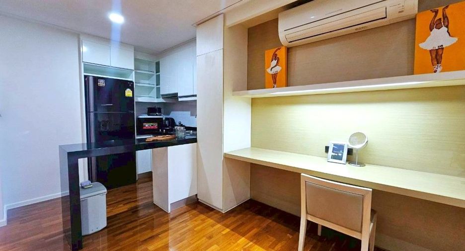 À louer 1 chambre appartement avec services à Khlong Toei, Bangkok