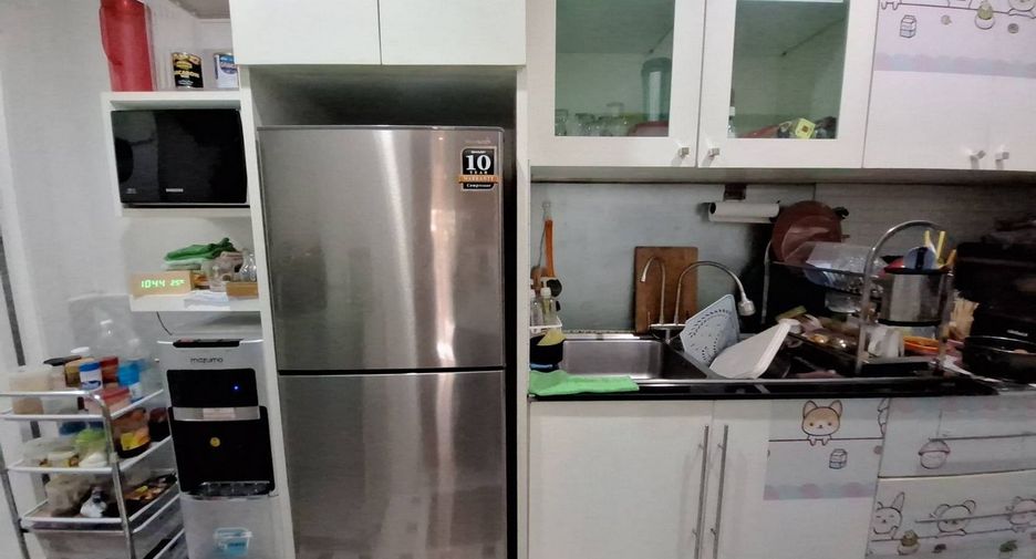 For rent and for sale 4 bedrooms townhouse in Mueang Udon Thani, Udon Thani