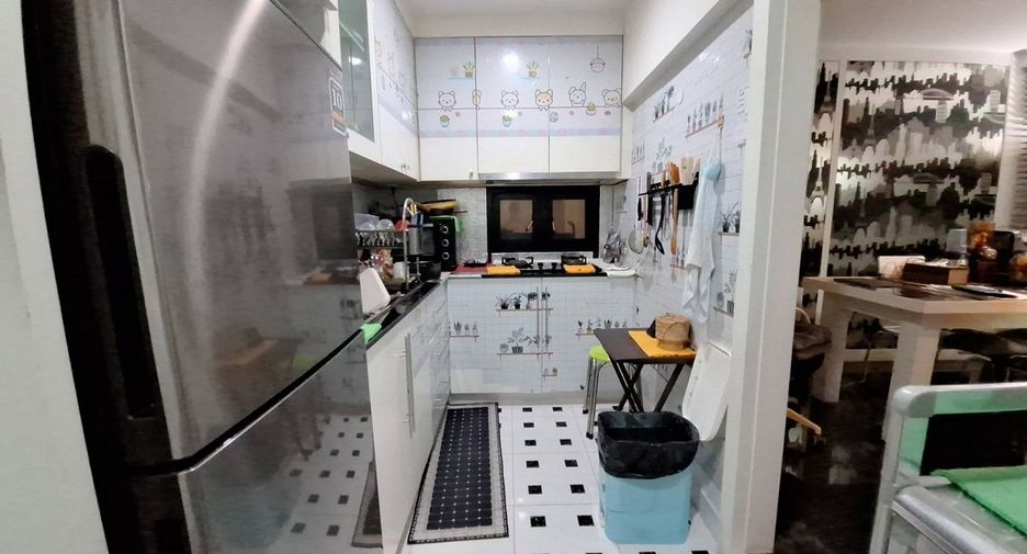For rent and for sale 4 bedrooms townhouse in Mueang Udon Thani, Udon Thani