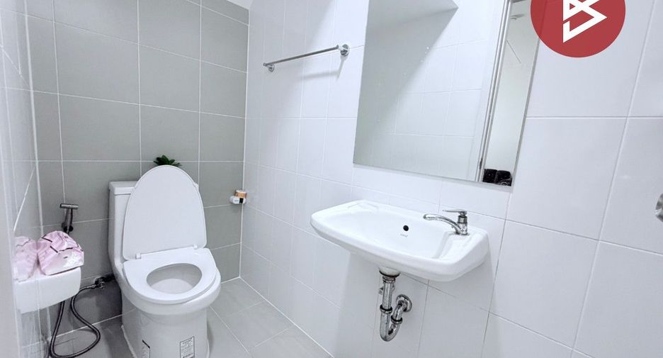 Casa adosada en venta de 3 habitaciones en Bang Bo, Samut Prakan