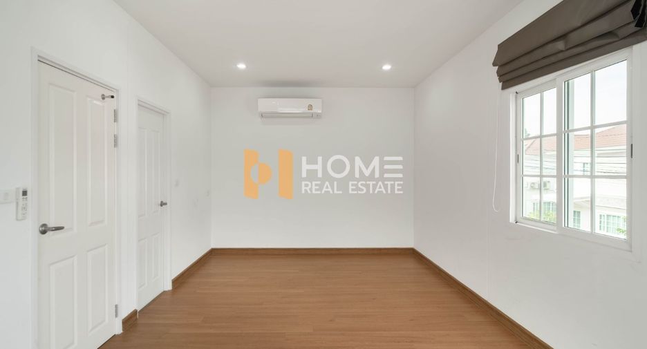 For sale 4 bedrooms house in Chom Thong, Bangkok