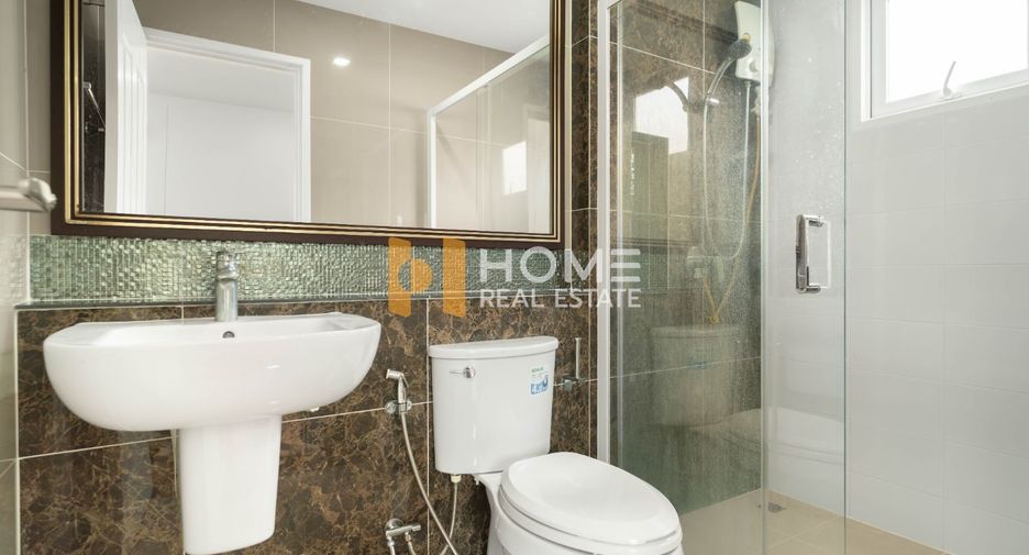 For sale 4 bedrooms house in Chom Thong, Bangkok