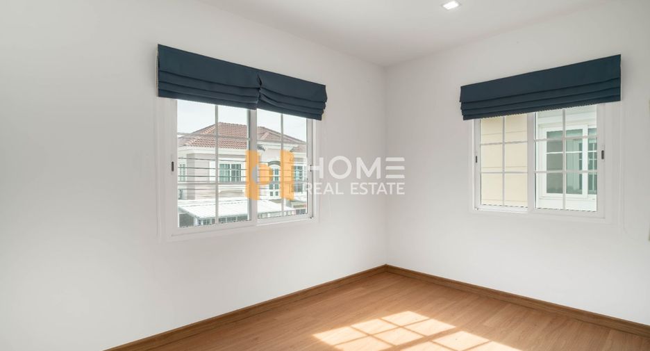 For sale 4 bedrooms house in Chom Thong, Bangkok