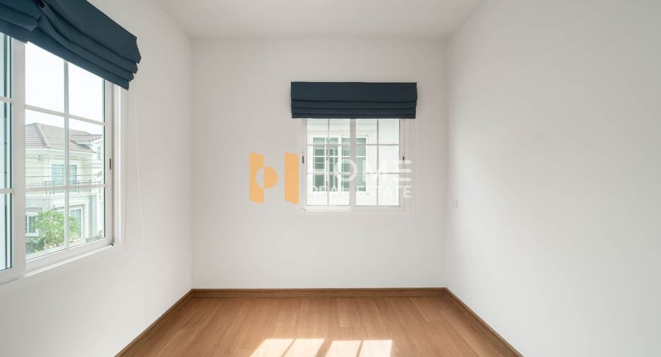 For sale 4 bedrooms house in Chom Thong, Bangkok