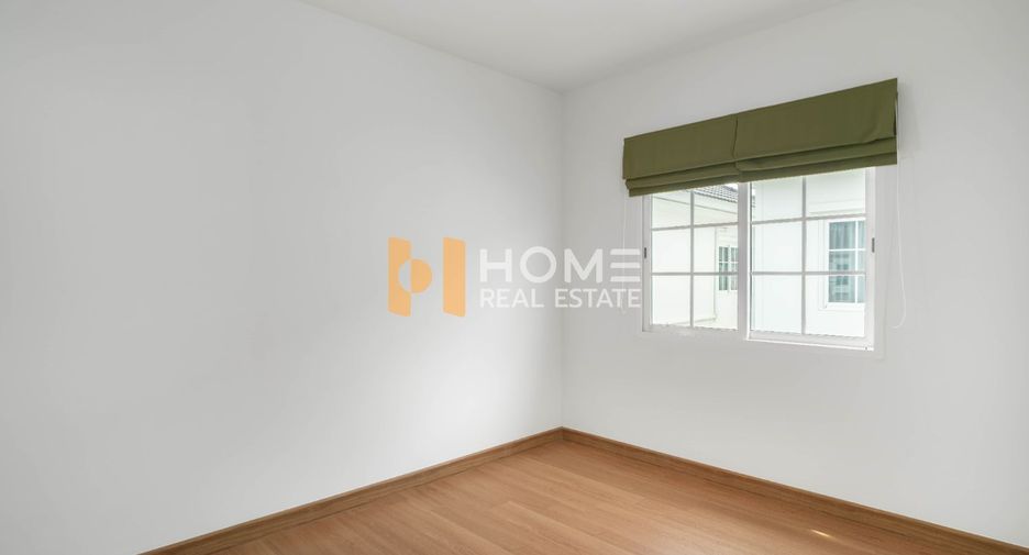 For sale 4 bedrooms house in Chom Thong, Bangkok