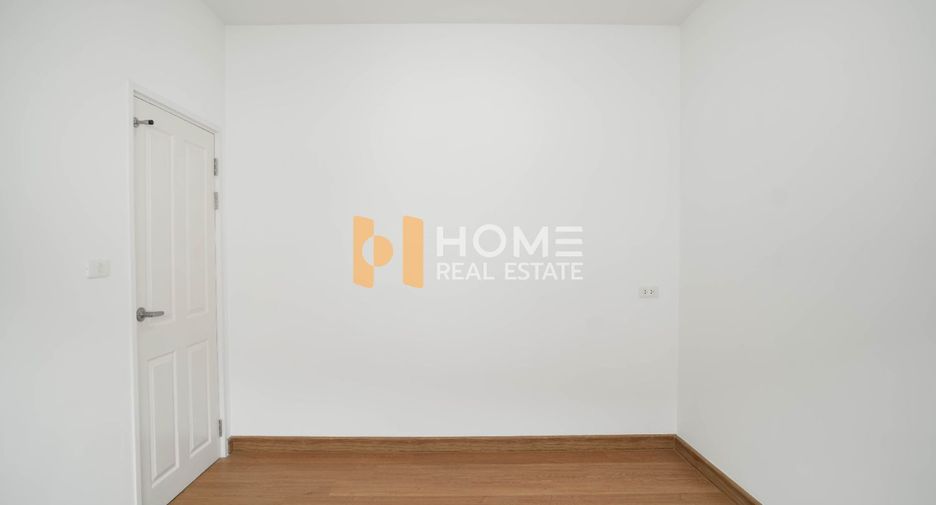 For sale 4 bedrooms house in Chom Thong, Bangkok