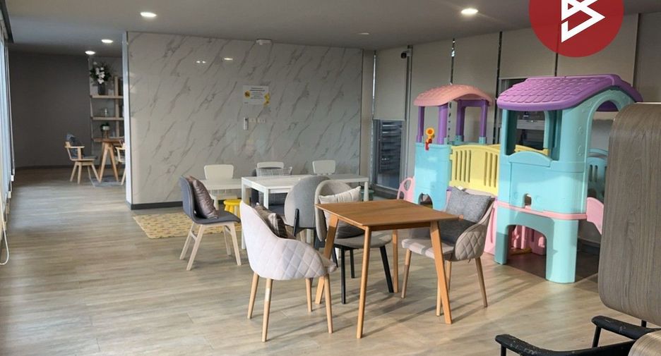 À vendre 1 chambre condo à Bangkok Yai, Bangkok