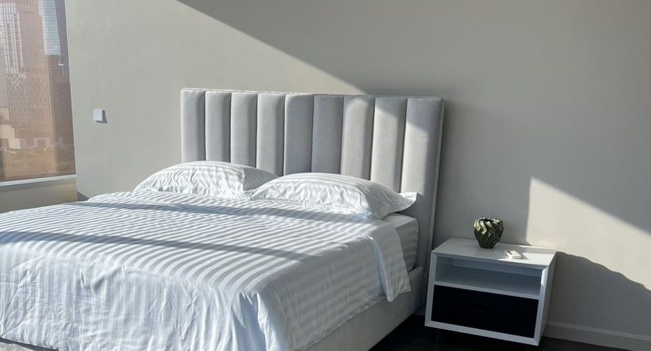 Продажа 4 спальни кондо в Патхум Щан, Бангкок