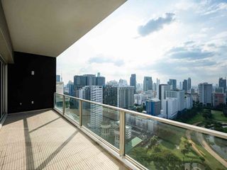 For sale 4 bedrooms condo in Pathum Wan, Bangkok