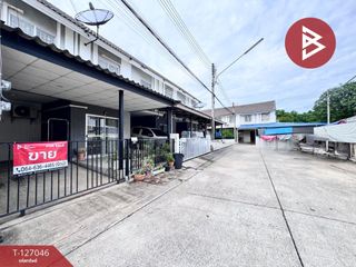 For sale 3 bedrooms townhouse in Mueang Pathum Thani, Pathum Thani
