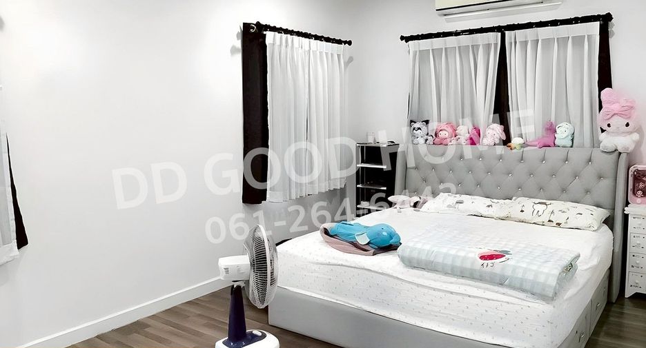 Casa en venta de 5 habitaciones en Bang Khun Thian, Bangkok