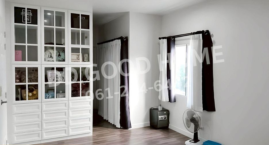 Casa en venta de 5 habitaciones en Bang Khun Thian, Bangkok