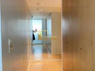 Condo en alquiler de 2 habitaciones en Pathum Wan, Bangkok