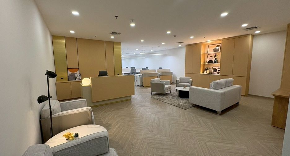 À louer bureau à Bang Na, Bangkok