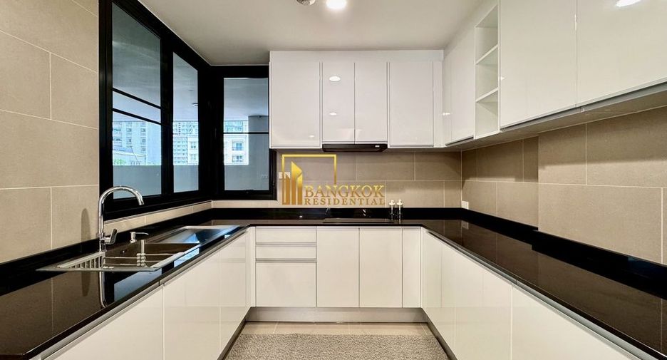 Condo en alquiler de 2 habitaciones en Khlong Toei, Bangkok