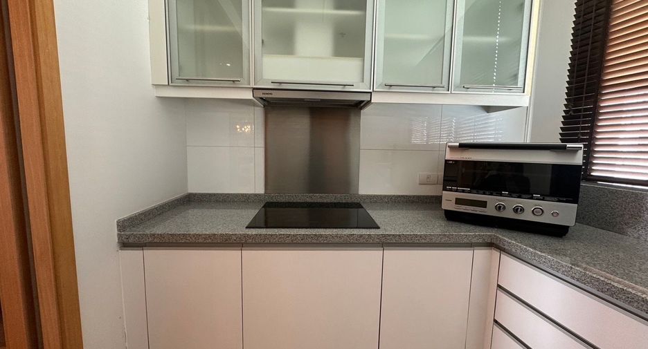 Condo en venta de 3 habitaciones en Khlong Toei, Bangkok