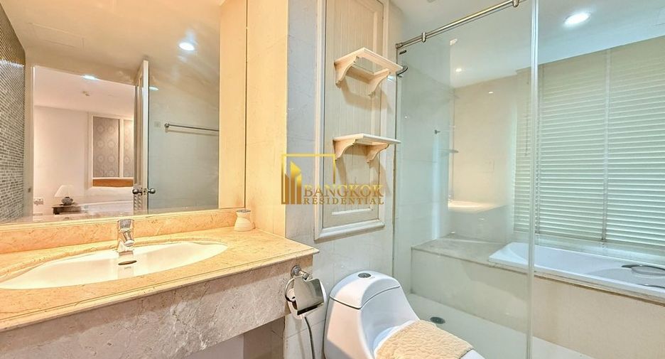For rent 3 ベッドルーム apartment in Sathon, Bangkok