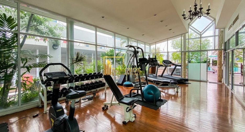 For rent 3 ベッドルーム apartment in Sathon, Bangkok