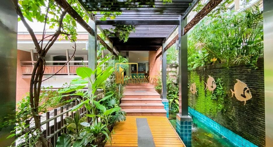 For rent 3 ベッドルーム apartment in Sathon, Bangkok