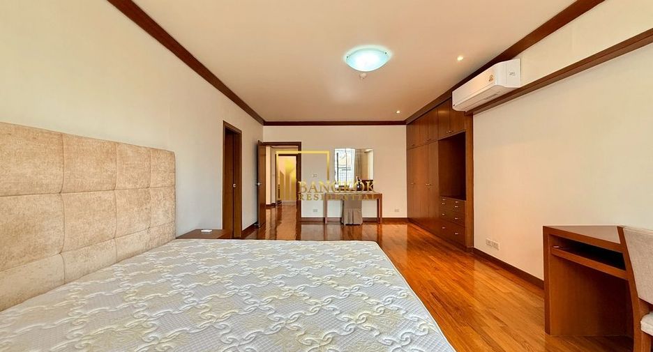 For rent 4 bedrooms apartment in Khlong Toei, Bangkok