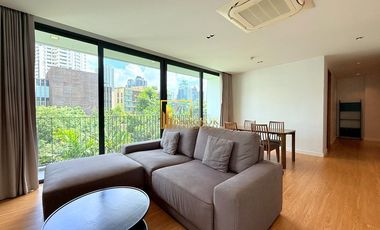For rent 2 bedrooms apartment in Watthana, Bangkok