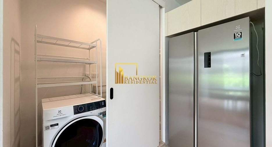 For rent 2 bedrooms apartment in Watthana, Bangkok