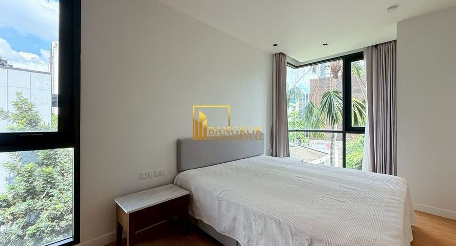 For rent 2 bedrooms apartment in Watthana, Bangkok