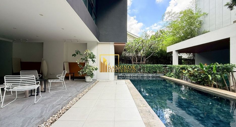 For rent 2 bedrooms apartment in Watthana, Bangkok