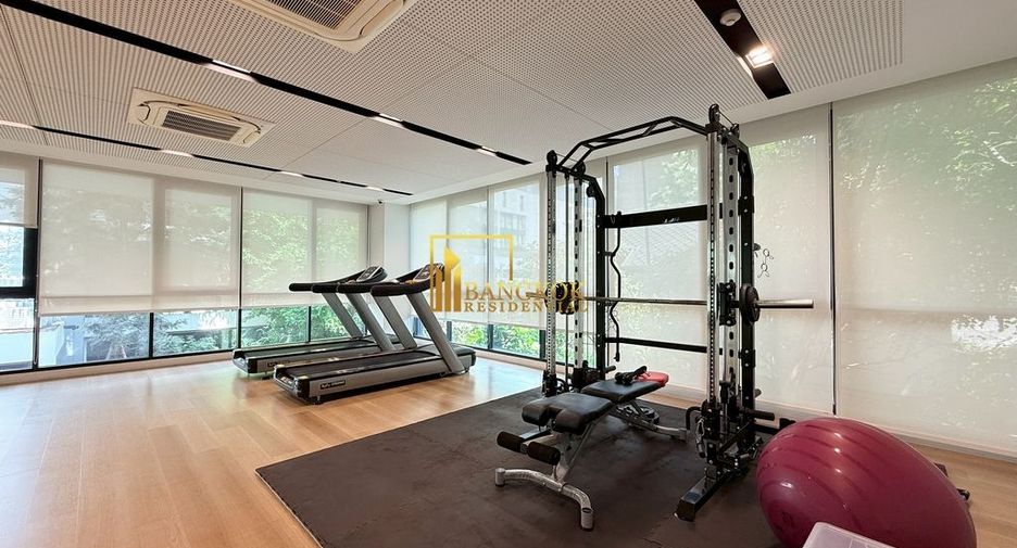 For rent 2 bedrooms apartment in Watthana, Bangkok
