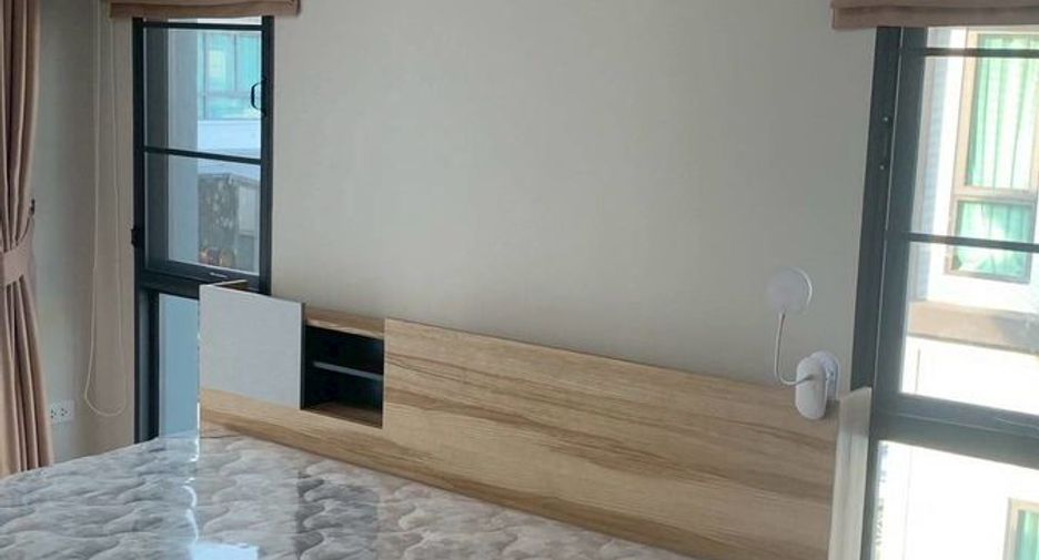 For rent 3 bedrooms house in Saraphi, Chiang Mai