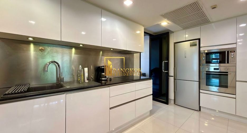 Apartamento en alquiler de 2 habitaciones en Watthana, Bangkok