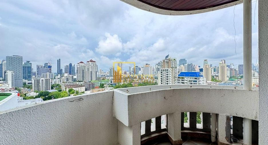 À louer 3 chambres appartement à Watthana, Bangkok