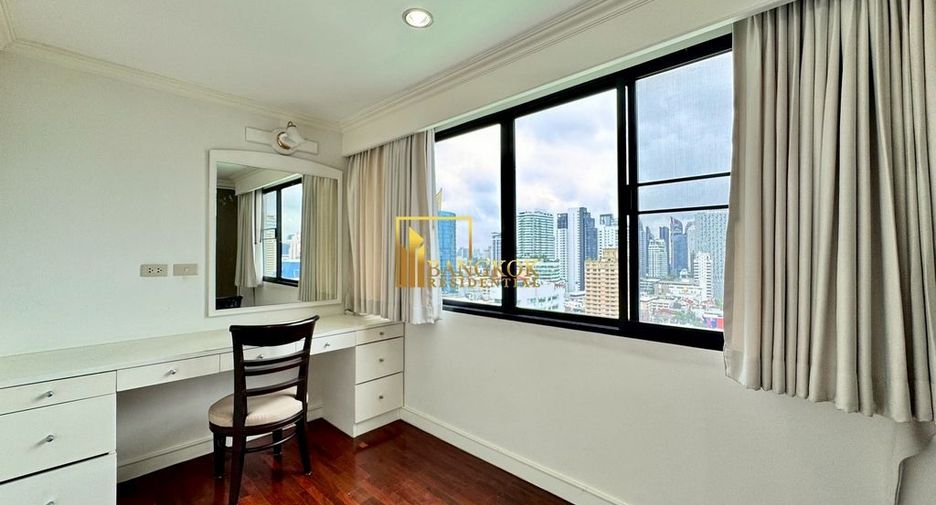 À louer 3 chambres appartement à Watthana, Bangkok