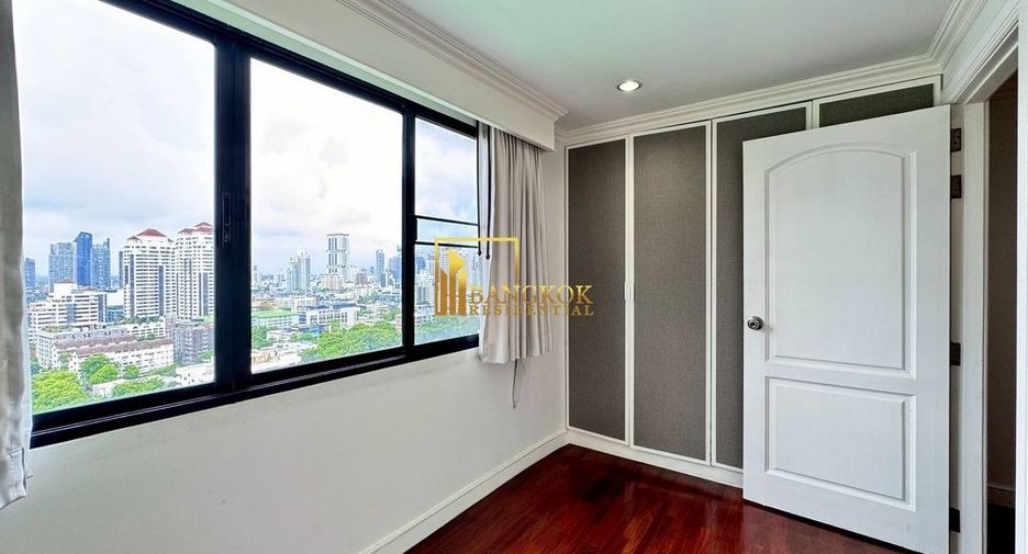 À louer 3 chambres appartement à Watthana, Bangkok