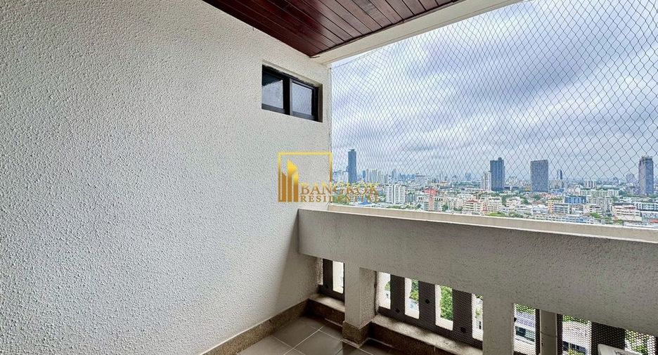 À louer 3 chambres appartement à Watthana, Bangkok