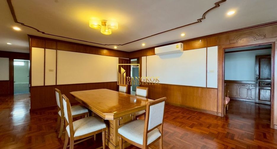 Apartamento en alquiler de 3 habitaciones en Watthana, Bangkok