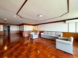 Apartment zur Miete mit 3 Zimmer in Watthana, Bangkok