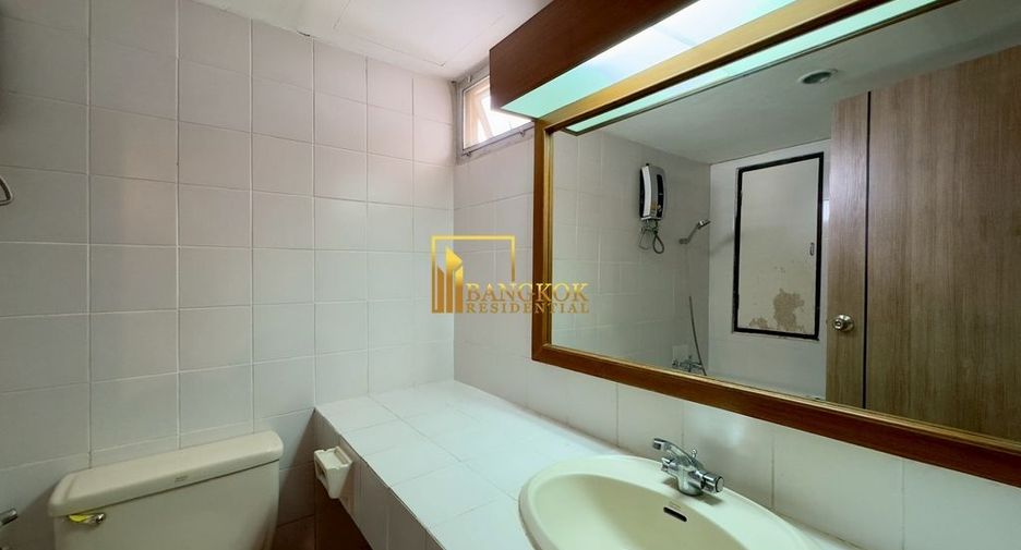 Apartamento en alquiler de 3 habitaciones en Watthana, Bangkok
