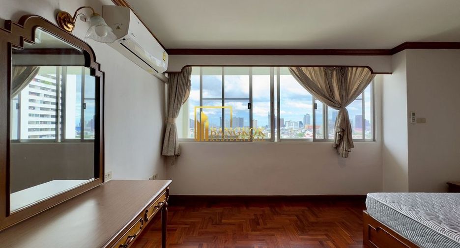 Apartamento en alquiler de 3 habitaciones en Watthana, Bangkok