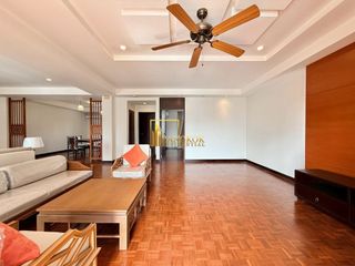À louer 4 chambres appartement à Sathon, Bangkok