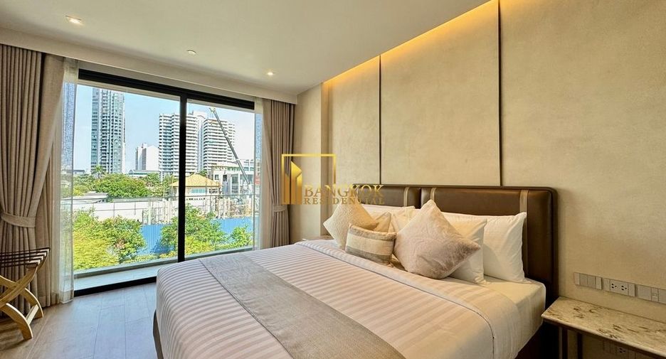 For rent 2 bedrooms apartment in Watthana, Bangkok