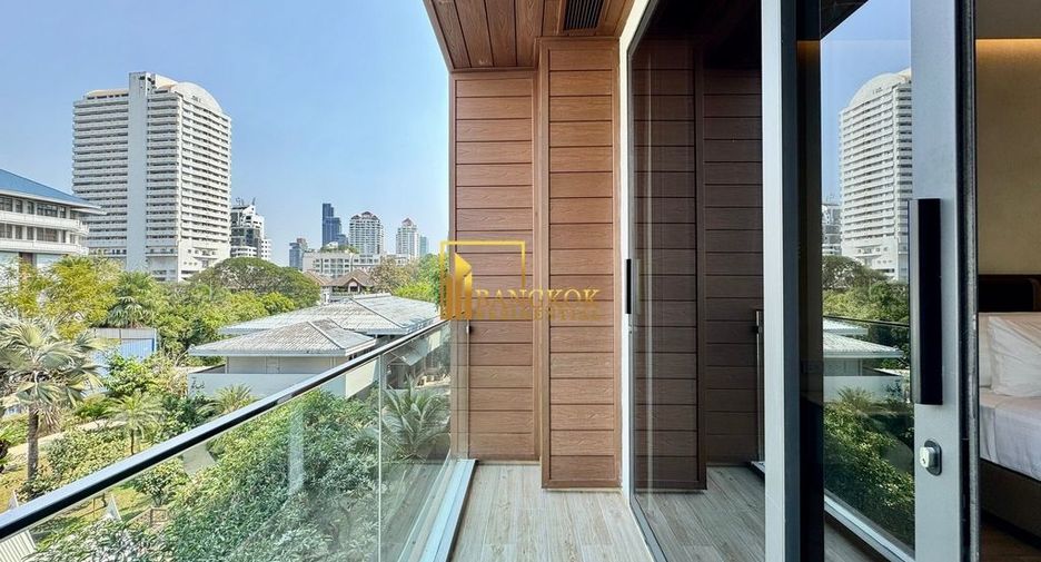 For rent 2 bedrooms apartment in Watthana, Bangkok
