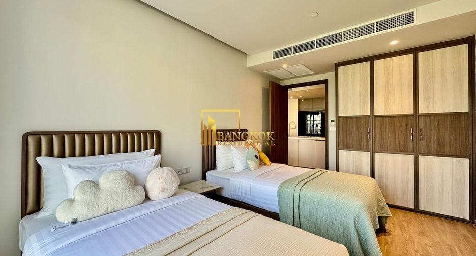 For rent 2 bedrooms apartment in Watthana, Bangkok