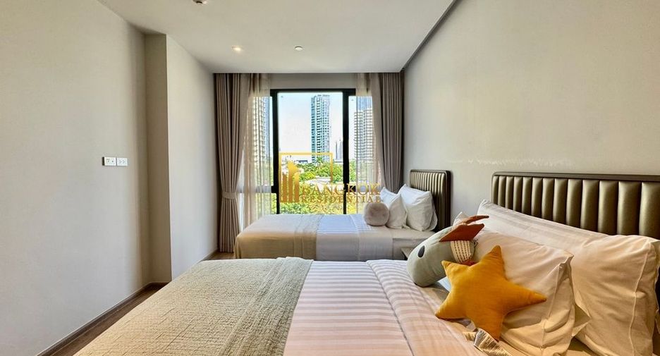 For rent 2 bedrooms apartment in Watthana, Bangkok