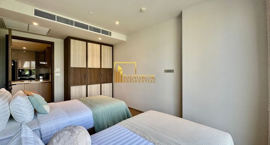 For rent 2 bedrooms apartment in Watthana, Bangkok